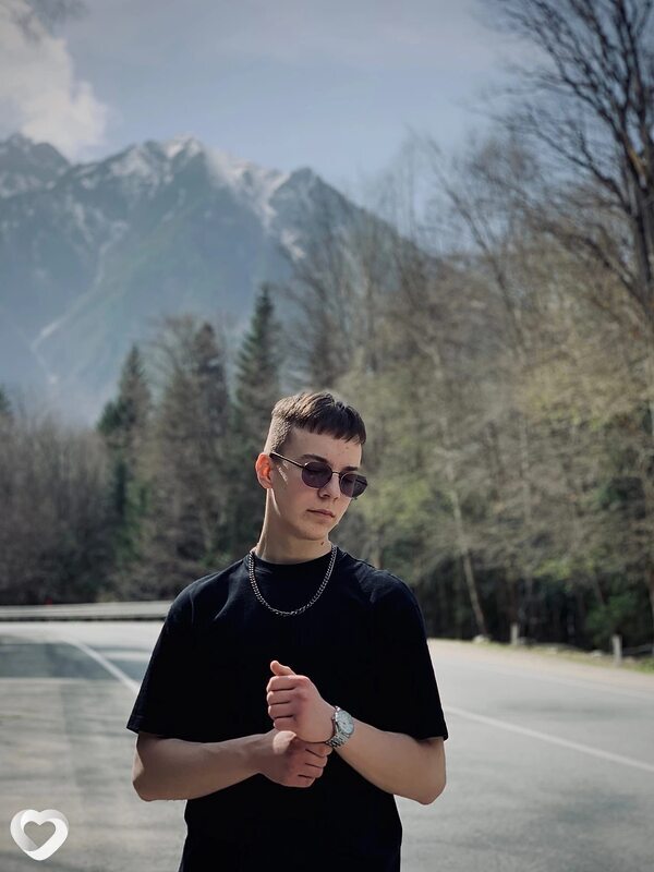 Дима, 28, Ульяновске — анкета №313370