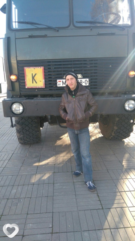 Олег, 28, Чашниках — анкета №314584