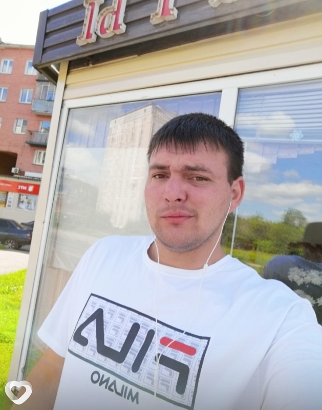 Артем, 30, Барнауле — анкета №315017