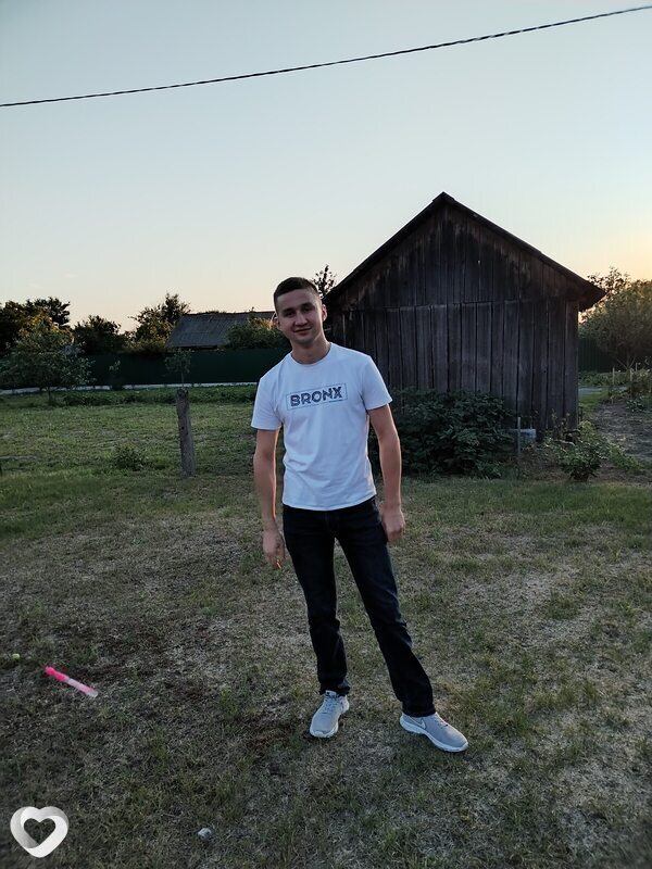 Вадим, 28, Лунинце — анкета №316675