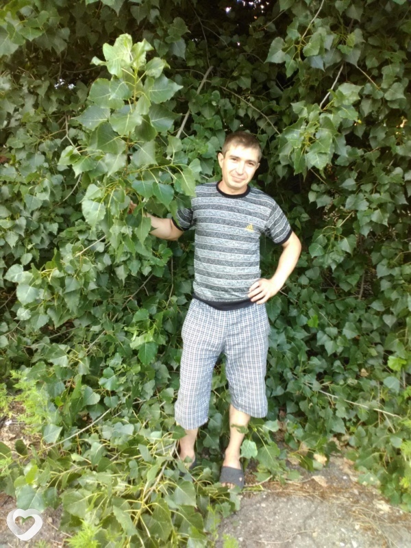 Сергей, 38, Стаханове — анкета №318954