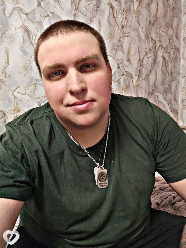 Александр, 28, Красном Луче — анкета №318740