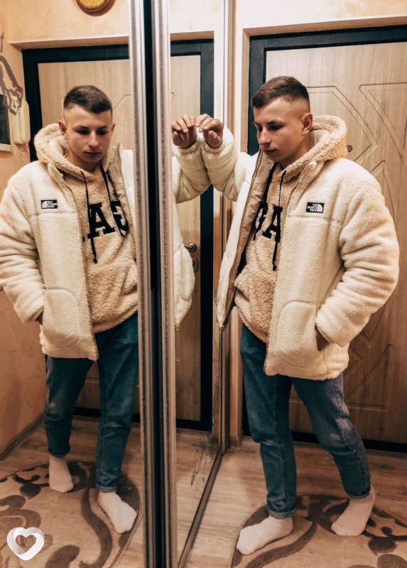 Максим, 23, Кобрине — анкета №319266