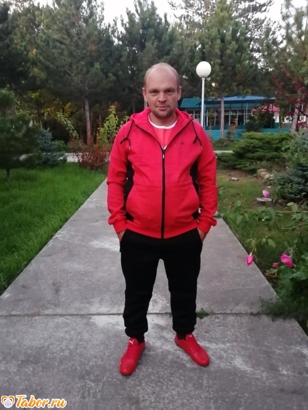 Толик, 34, Армавире — анкета №319512