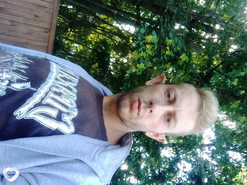 Денис, 27, Гомеле — анкета №321520