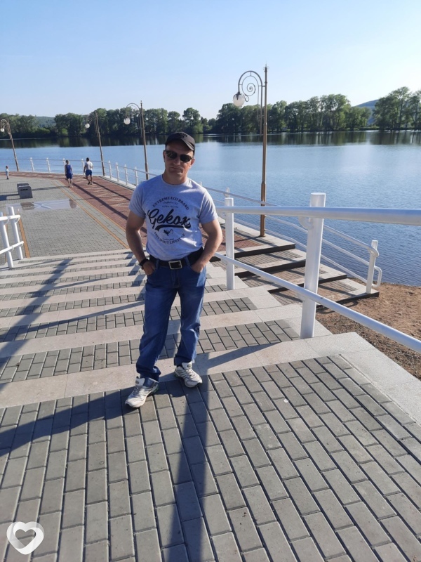 Максим, 44, Змеиногорске — анкета №321476