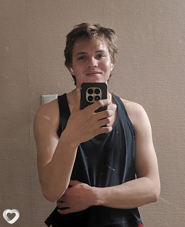 Иван, 23, Светлогорске — анкета №322409