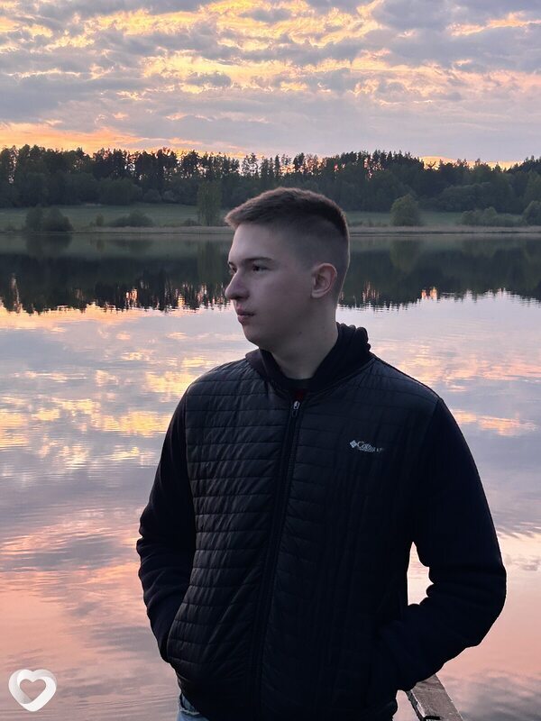 Иван, 21, Могилев — анкета №322282