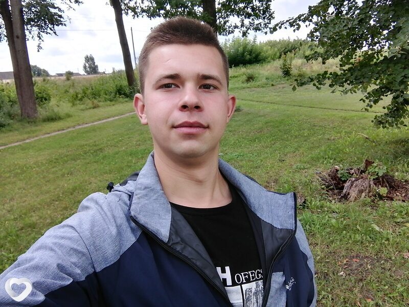 Олег, 24, Волковыске — анкета №323410