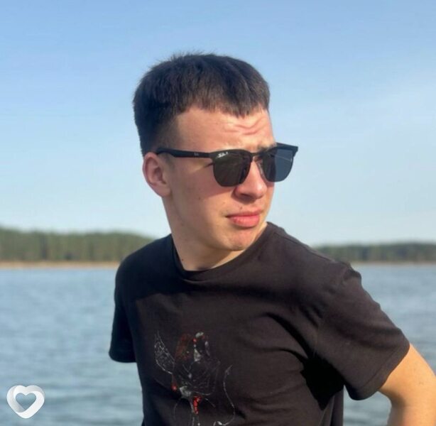 Владислав, 23, Гродно — анкета №327352