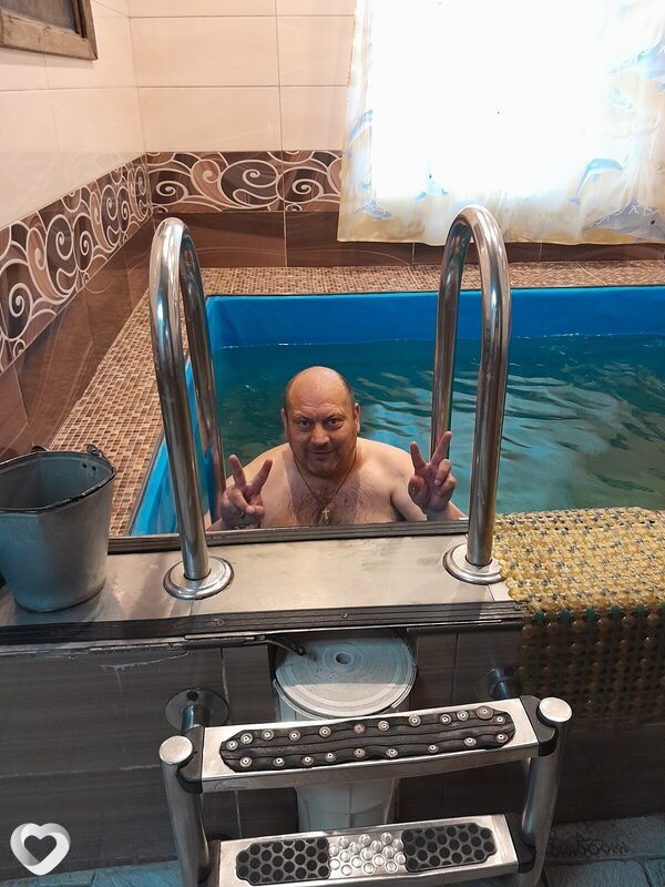 Евгений, Артем