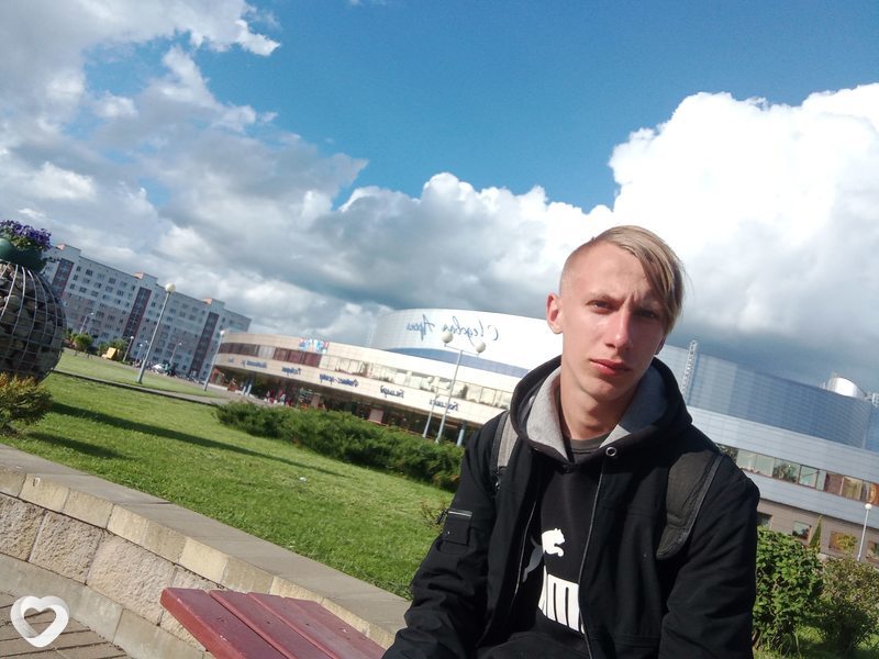 Максим, 22, Чашниках — анкета №328956