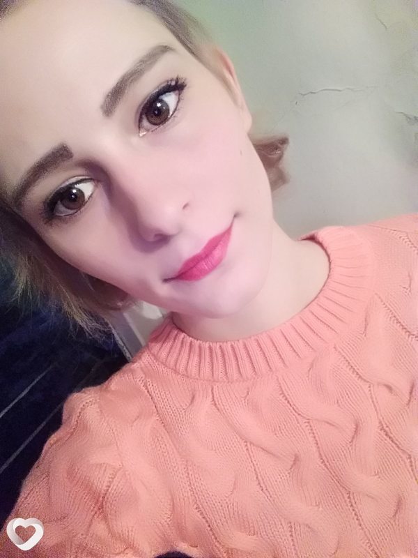 Надя, 27, Новоалтайске — анкета №329064