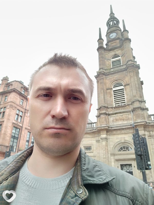 Victor, Лондон