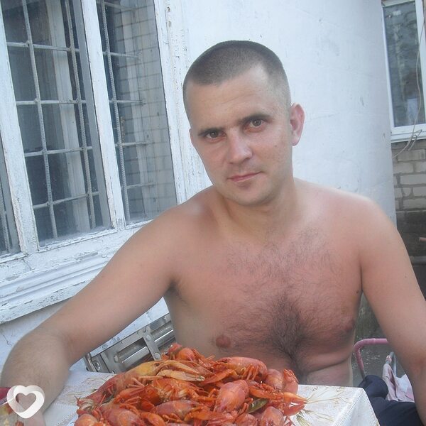 Александр, 39, Старобельске — анкета №329931