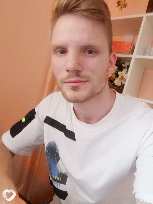 Виктор, 28, Краснодаре — анкета №330275