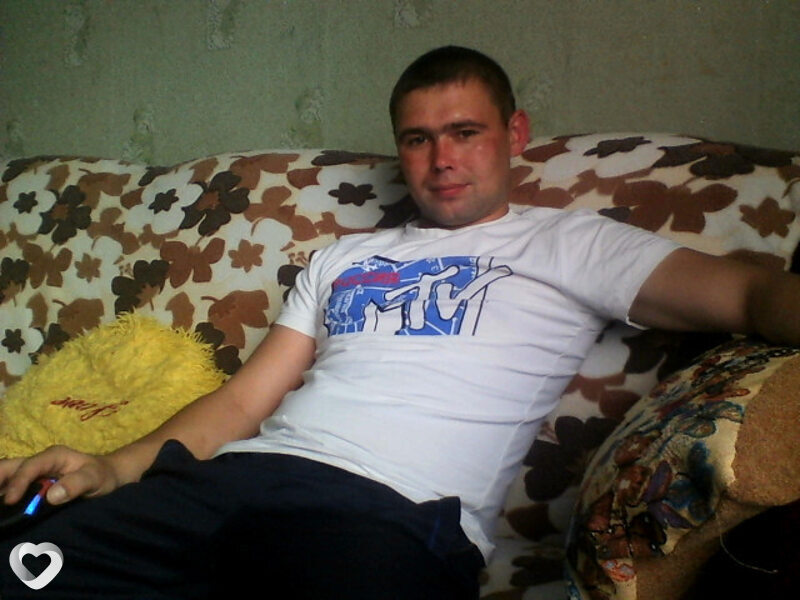 Олег, 29, Донецке — анкета №330931