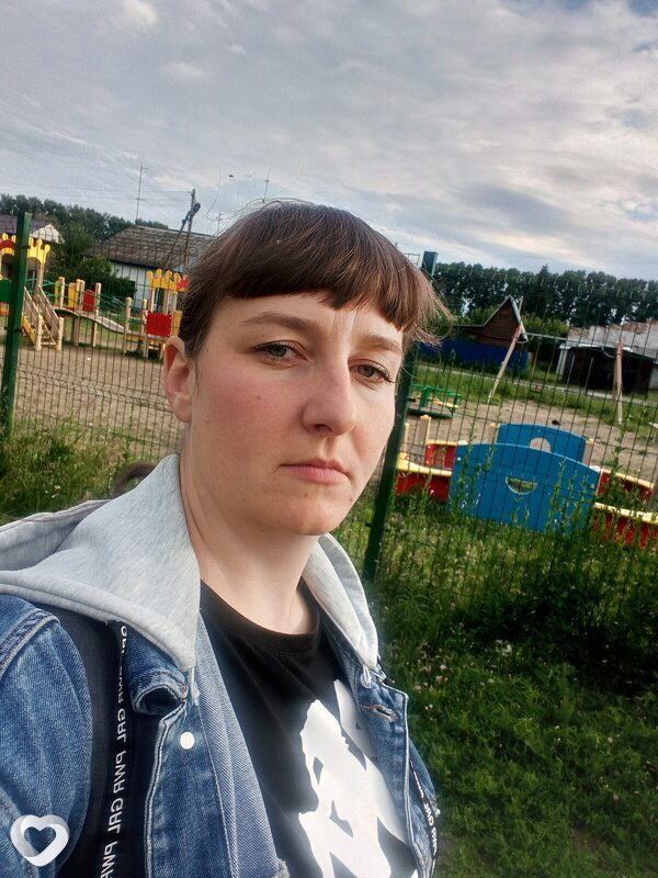 Alena, 29, Барнауле — анкета №334154