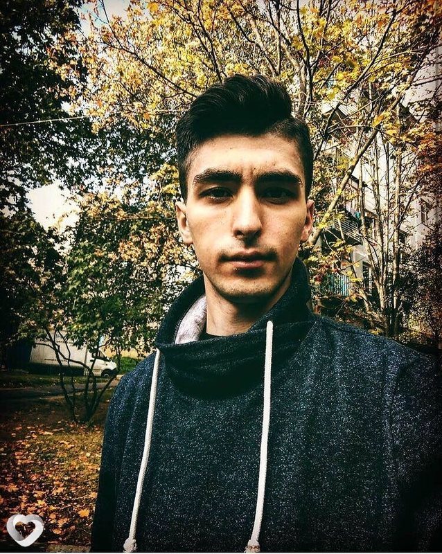 Максим, 25, Москве — анкета №334934