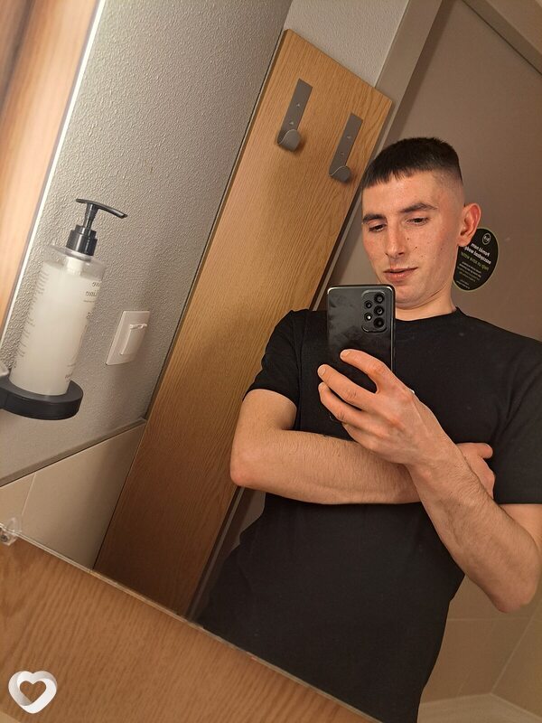 Ivan, 28, Вроцлав — анкета №334529