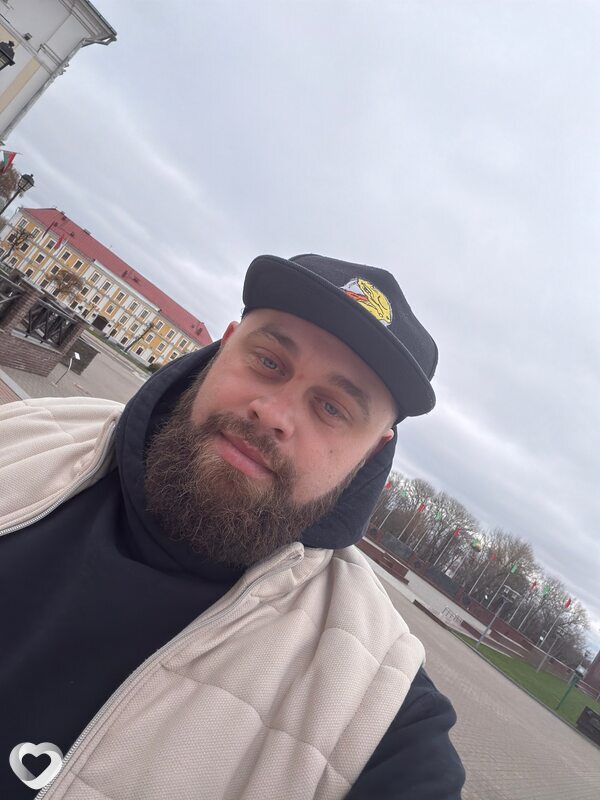 Виктор, 30, Брянске — анкета №334885