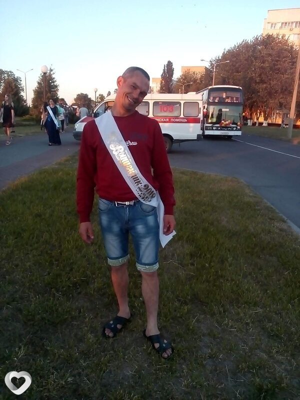 Саня, 40, Речице — анкета №336498