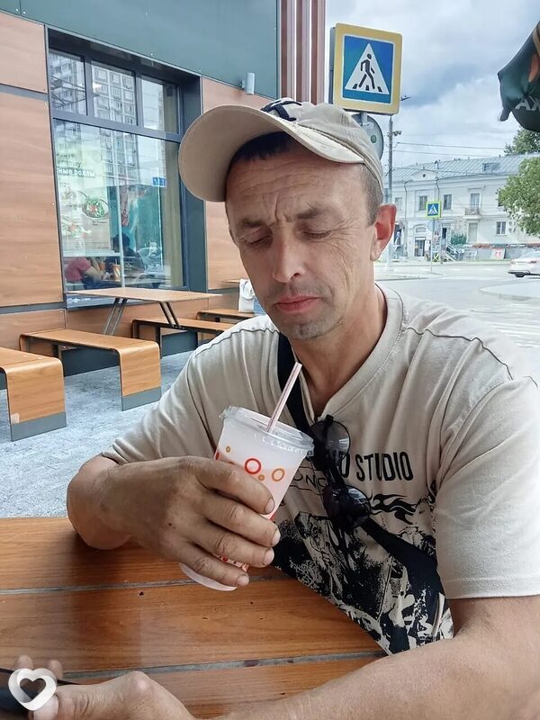 Михаил, 25, Светлогорске — анкета №336829