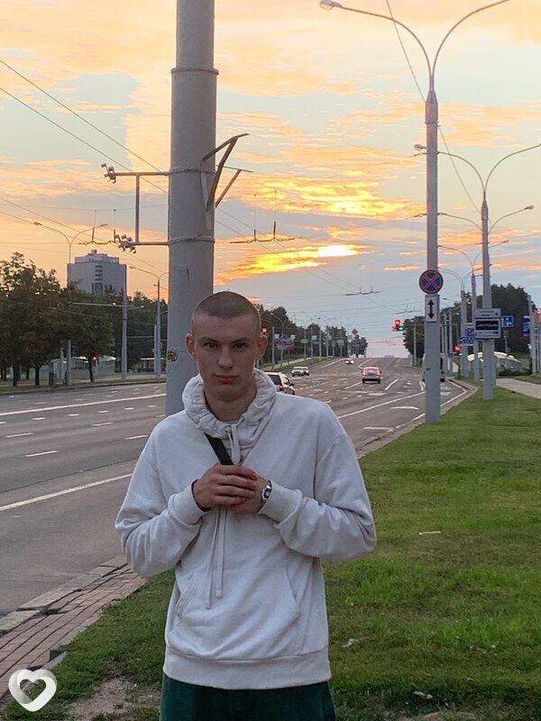 Миша, 21, Минске — анкета №336984