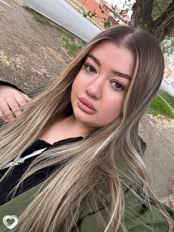 Милена, 27, Красноярске — анкета №337717