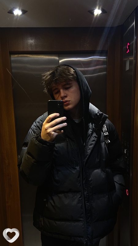 Иван, 23, Москве — анкета №339307