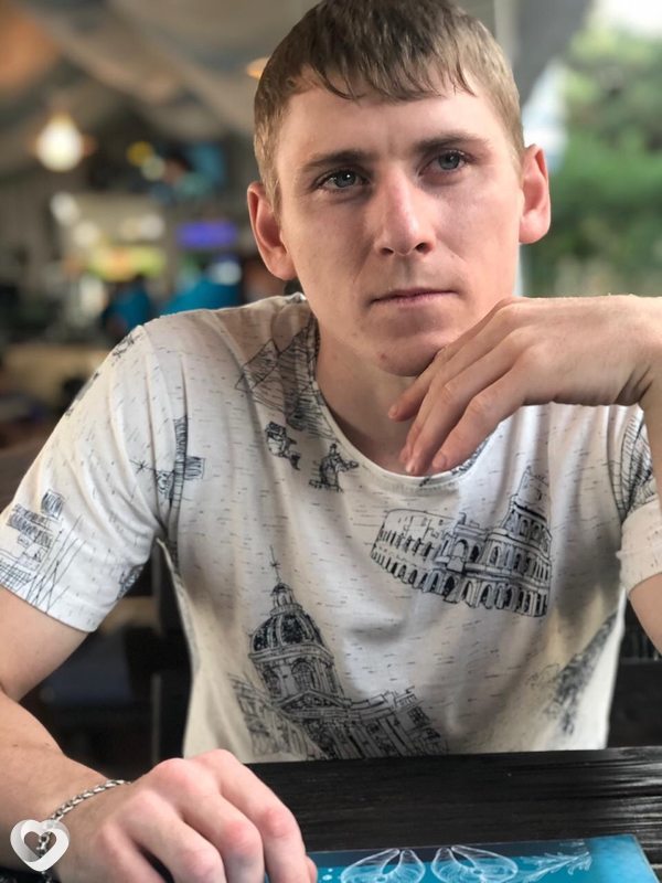 Витек, 29, Москве — анкета №339439