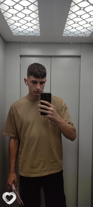 Рустам, 22, Минске — анкета №340002