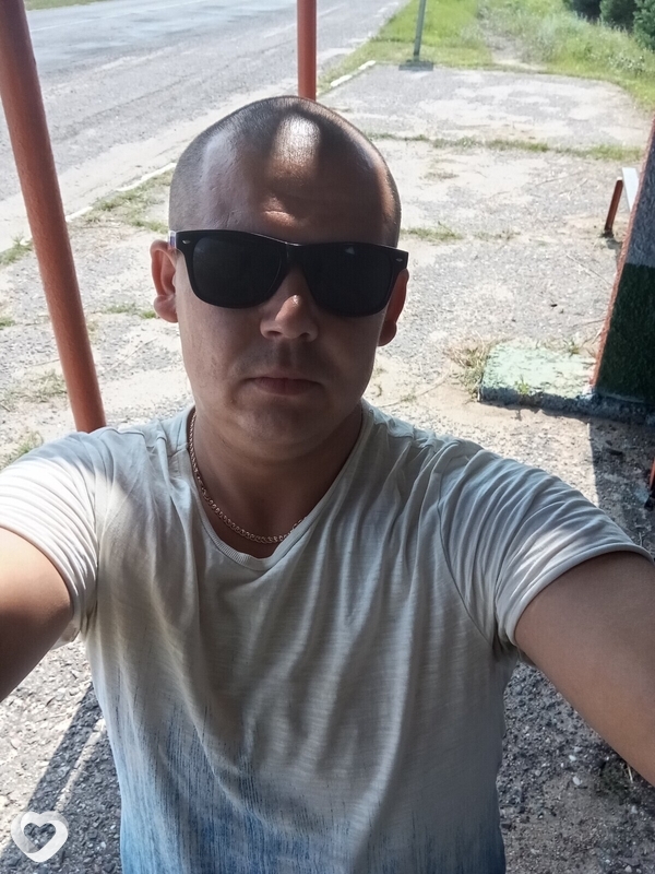 Артём, 29, Барановичах — анкета №340186