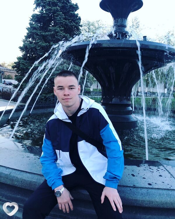 Влад, 28, Екатеринбурге — анкета №341016