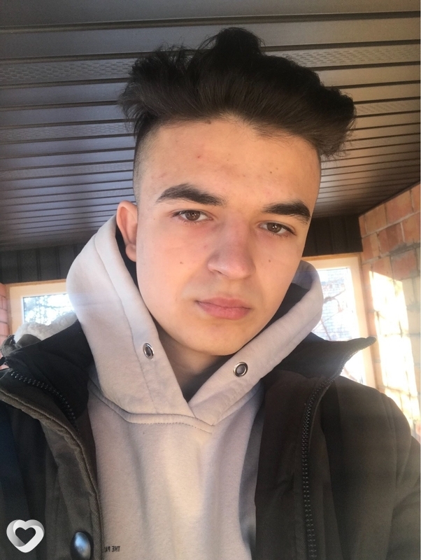 Юрий, 24, Лунинце — анкета №341140
