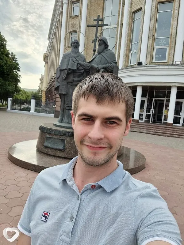 Артем, 28, Барнауле — анкета №341492