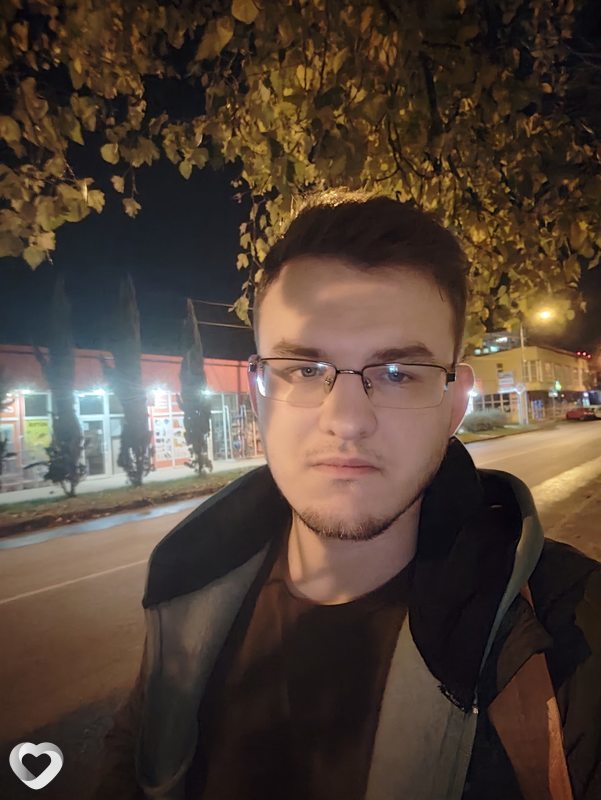 Роман, Адлер