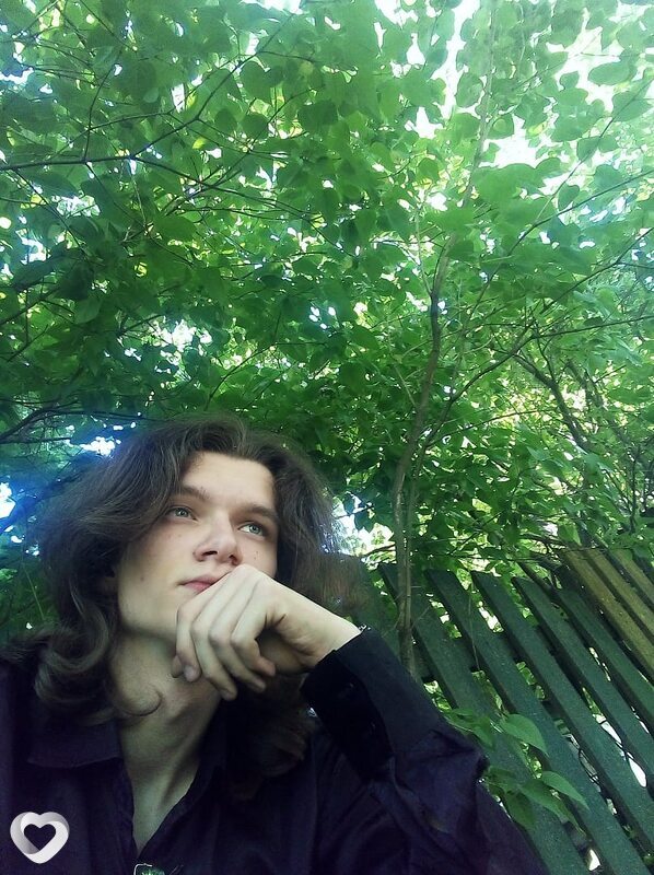 Антон, 21, Бобруйске — анкета №345621