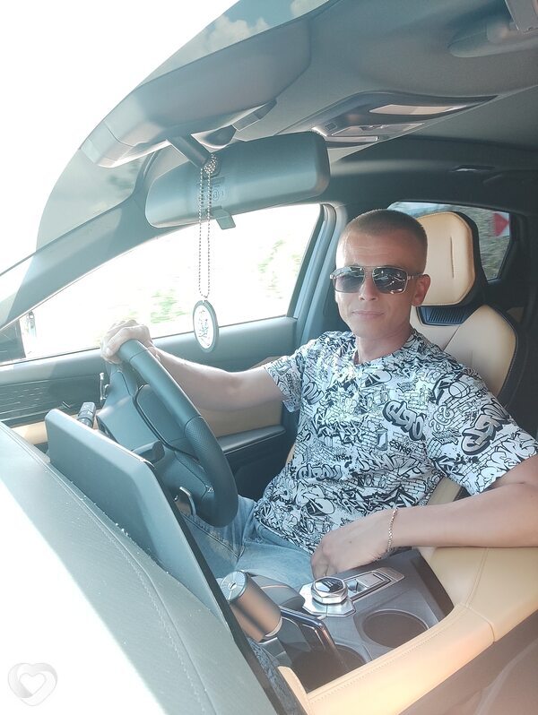 Sasha, 40, Брянске — анкета №345793