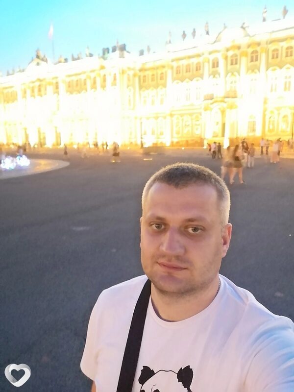 Артём, Смоленск