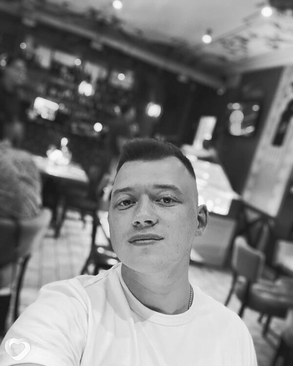 Леонид, 22, Вологде — анкета №347191