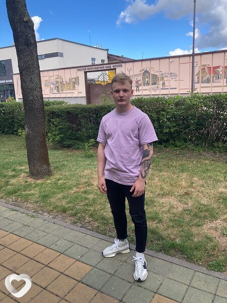 Эдуард, 24, Барановичах — анкета №347332