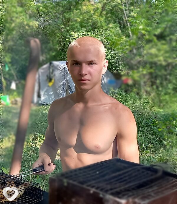 Иван, 23, Самаре — анкета №347428