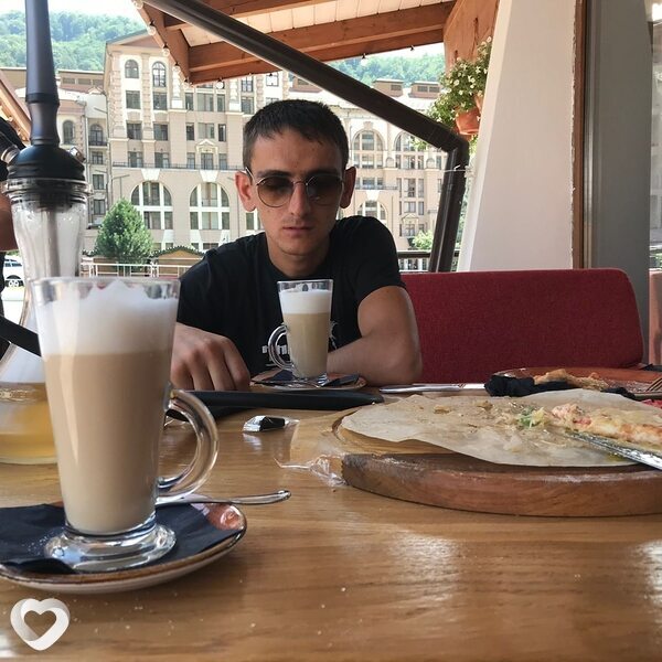 Алик, 29, Пятигорске — анкета №350674