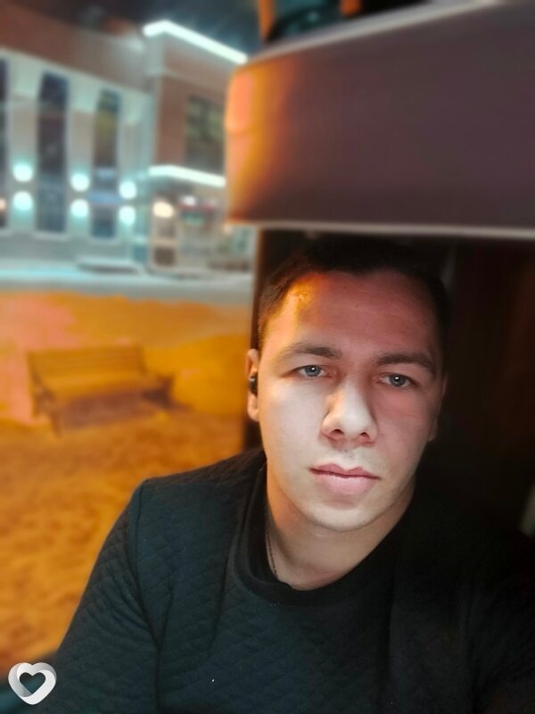 Артем, 27, Москве — анкета №351476