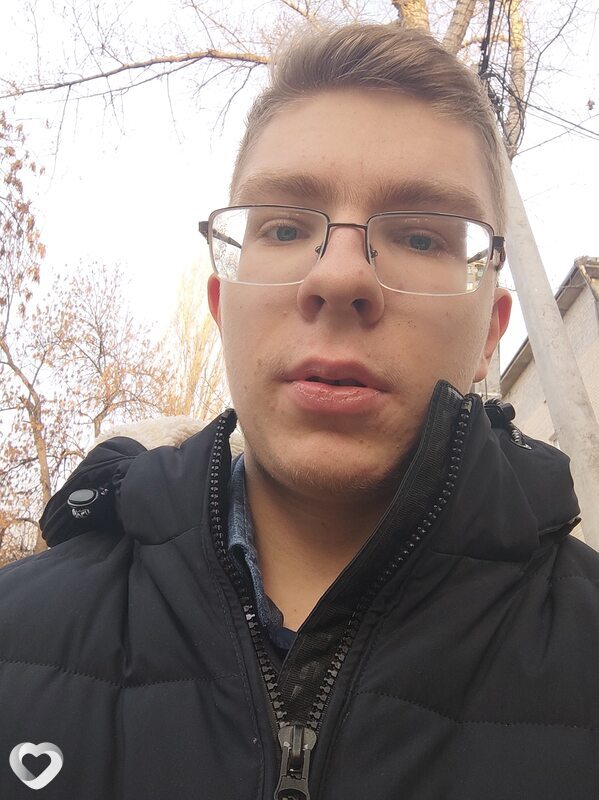 Максим, 24, Саратове — анкета №352165