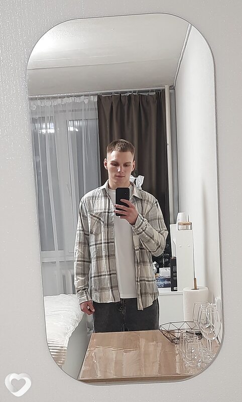 Евгений, 23, Гродно — анкета №354556