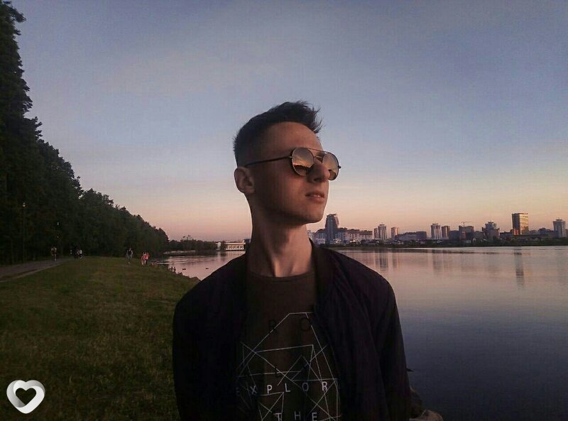 Максим, Минск