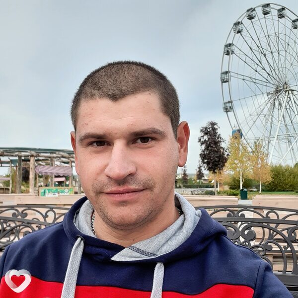 Евгений, 38, Антраците — анкета №358237