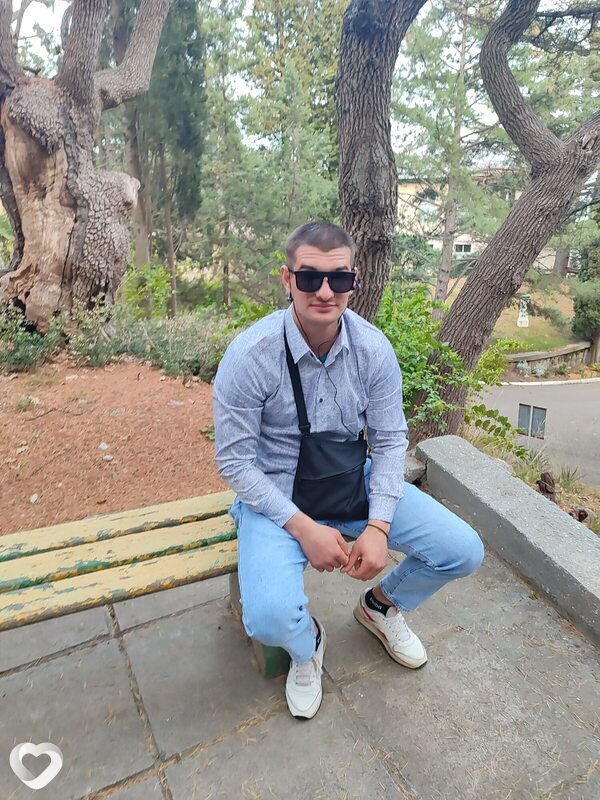 Макс, 28, Москве — анкета №358497